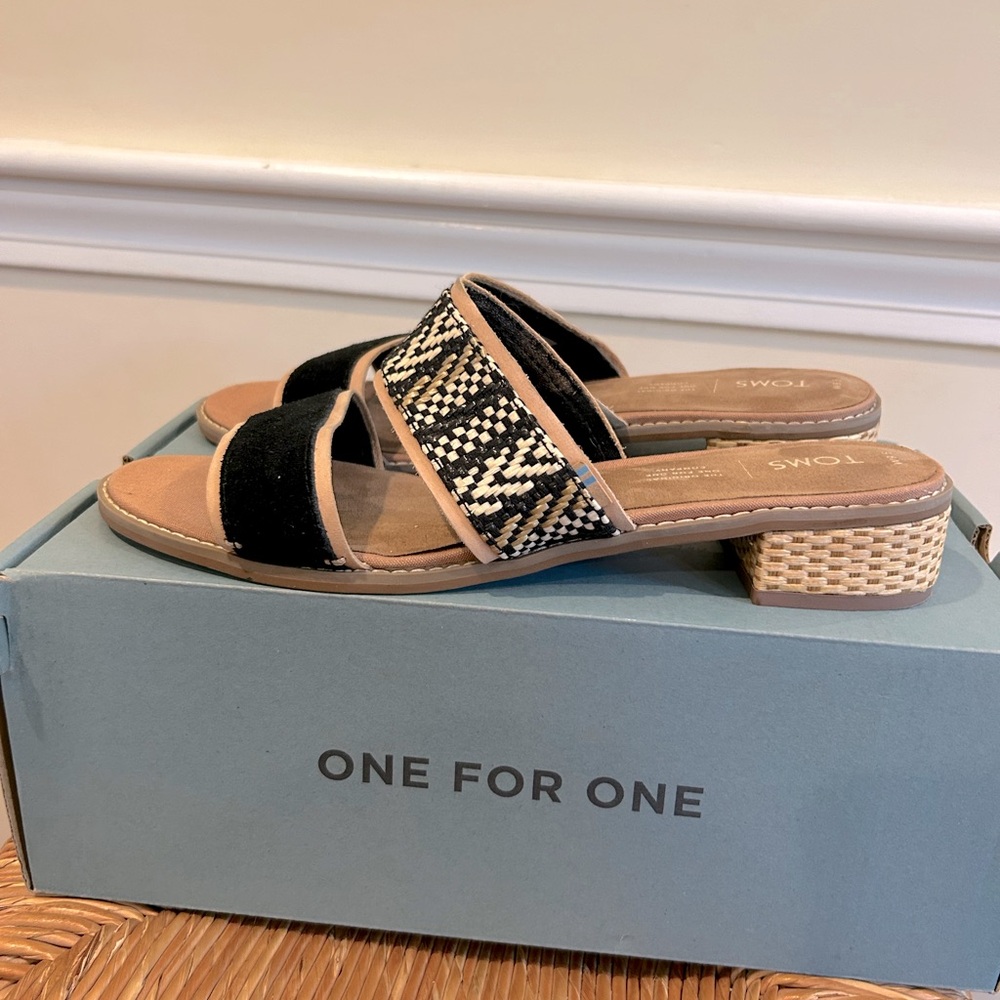 TOMS Mariposa Heeled Sandal